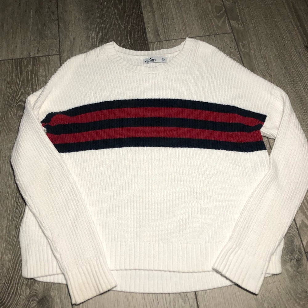 Hollister White Cable knit Sweater